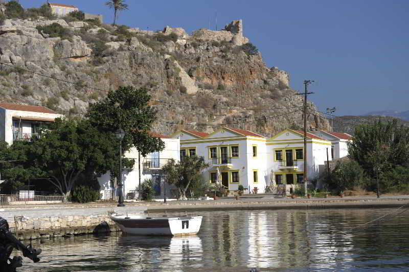 מלון Kastellorizo Island Mandraki Paradise מראה חיצוני תמונה